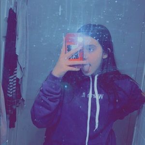 Meet your Posher, Mackenzie